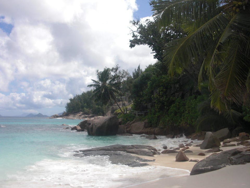 nördliches Strandende Four Seasons Resort Seychelles