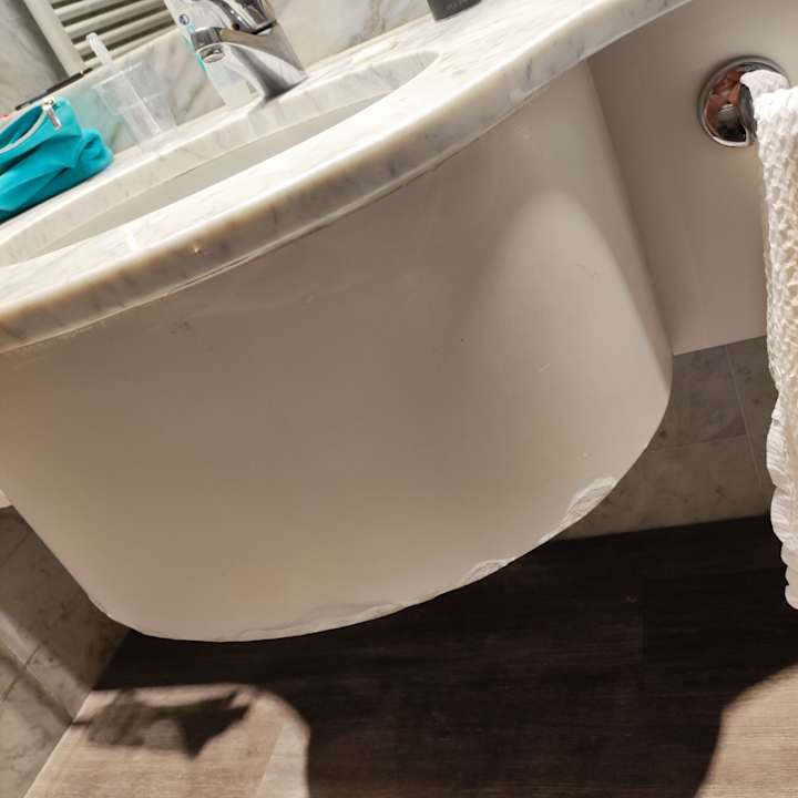 Zimmer Albavilla Hotel & Co