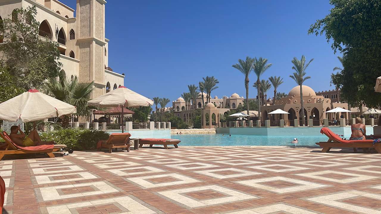 Pool Makadi Palace