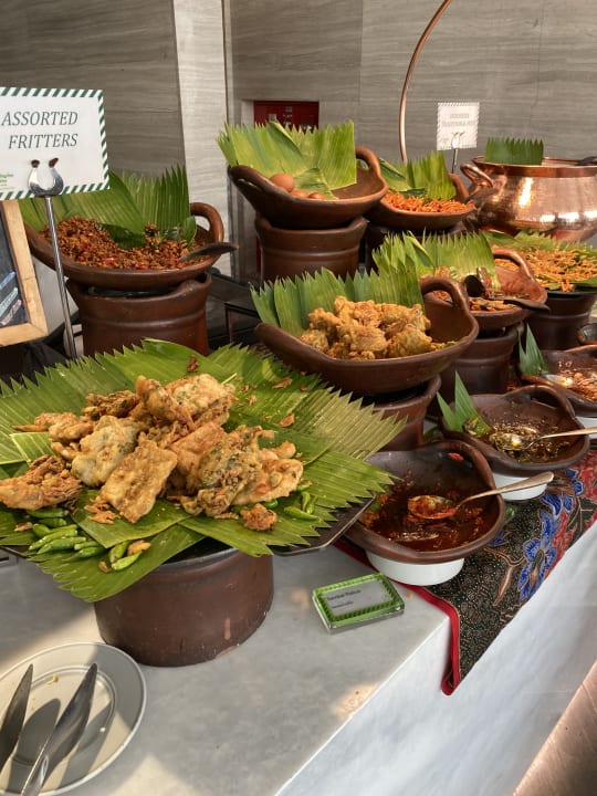 Gastro Holiday Inn & Suites Jakarta Gajah Mada by IHG