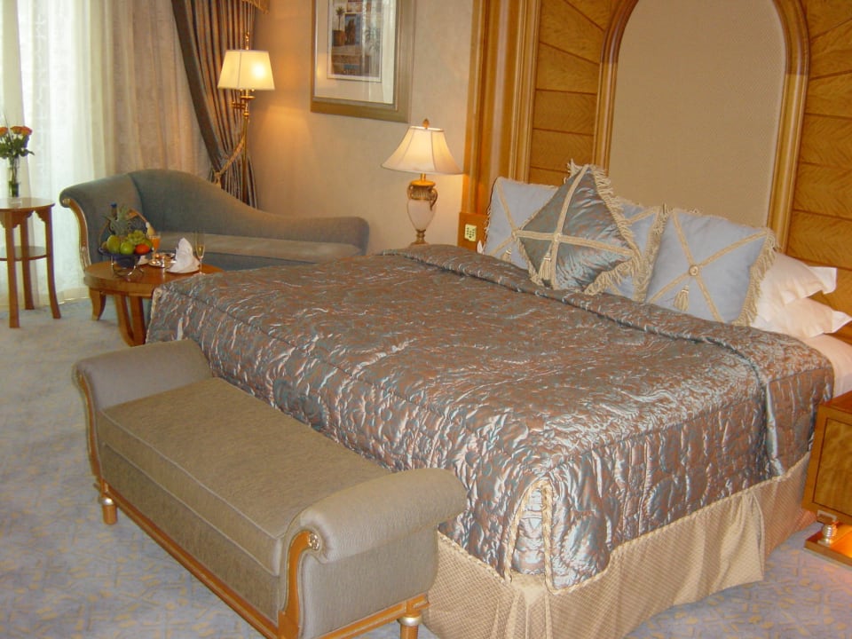 Unser kleines Bett Emirates Palace Mandarin Oriental