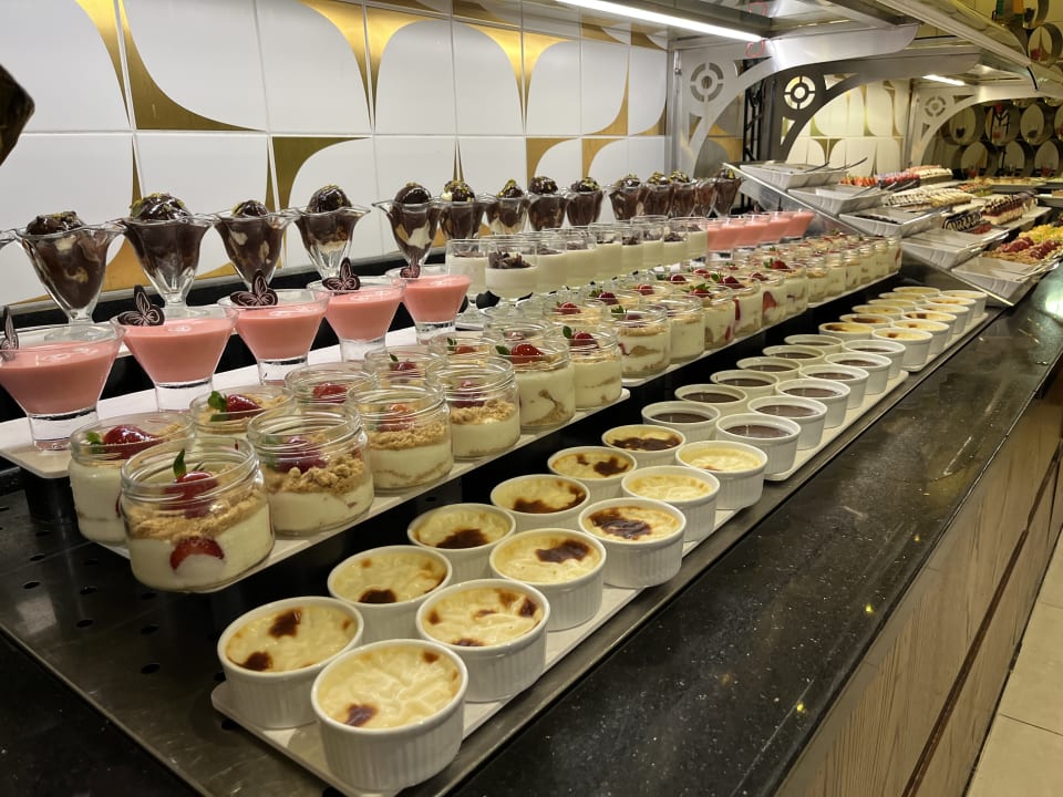 Gastro Xanadu Resort Hotel