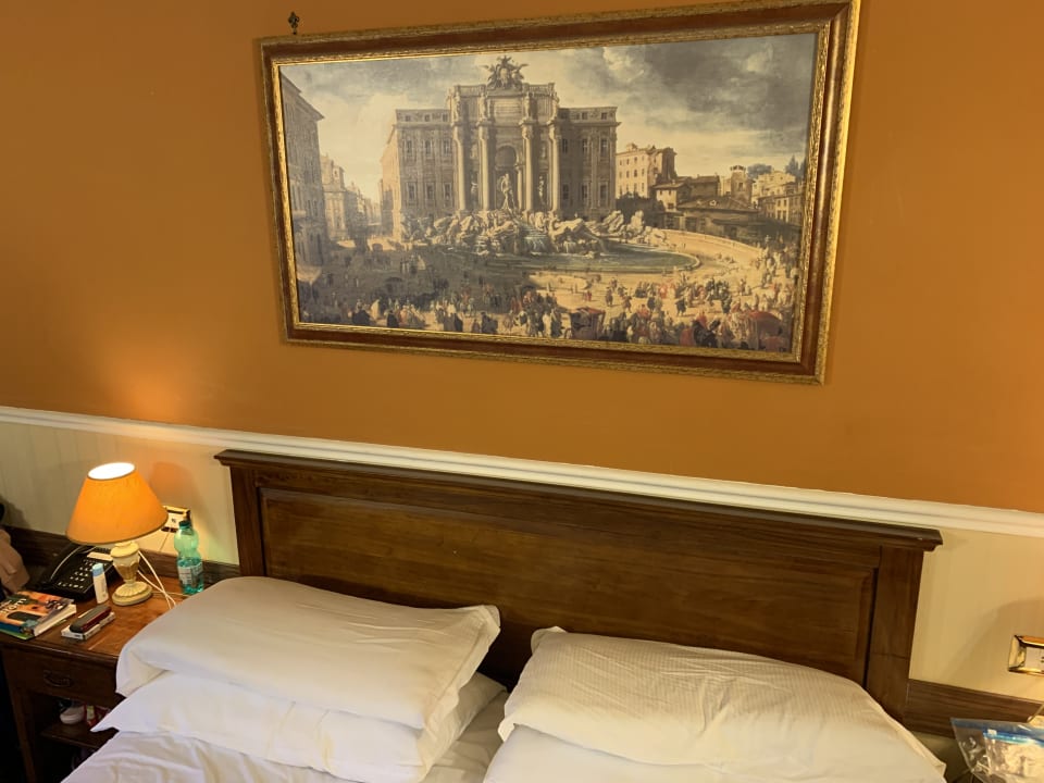 Zimmer Hotel Pantheon Inn