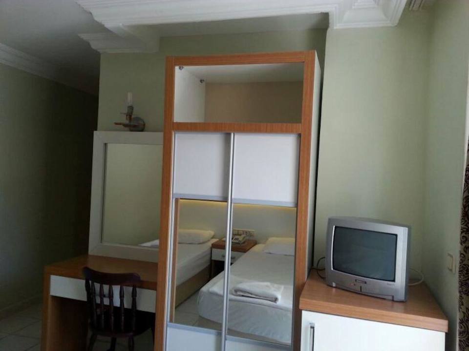 Отель Hotel Best Beach