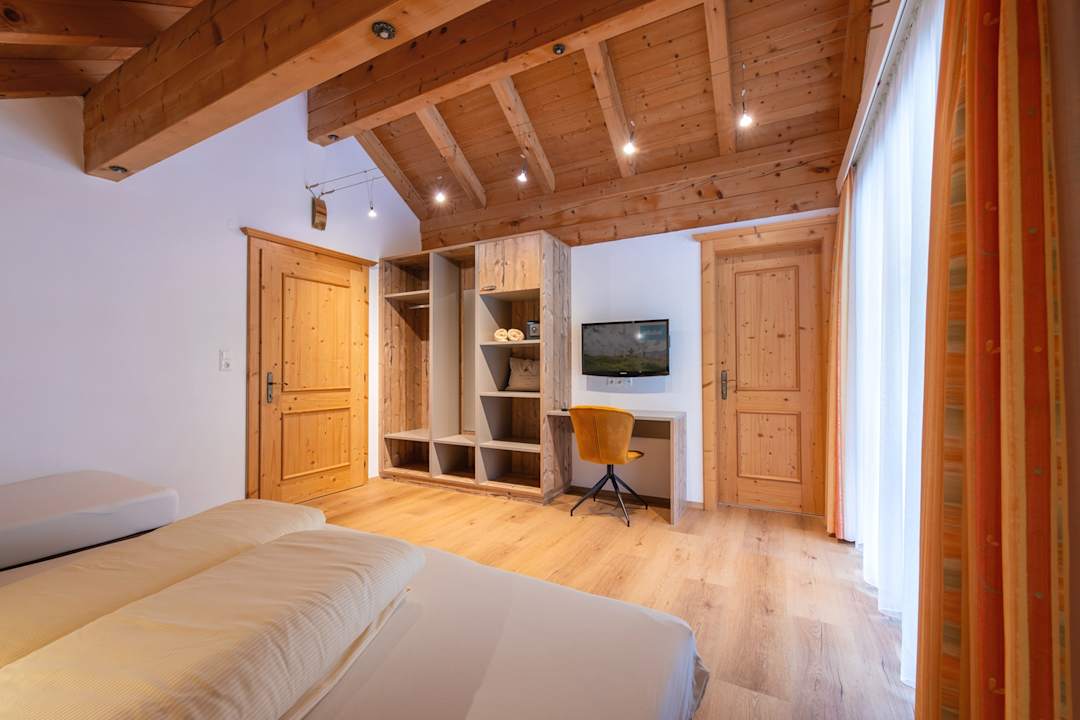 Zimmer Apartmenthaus Chiara