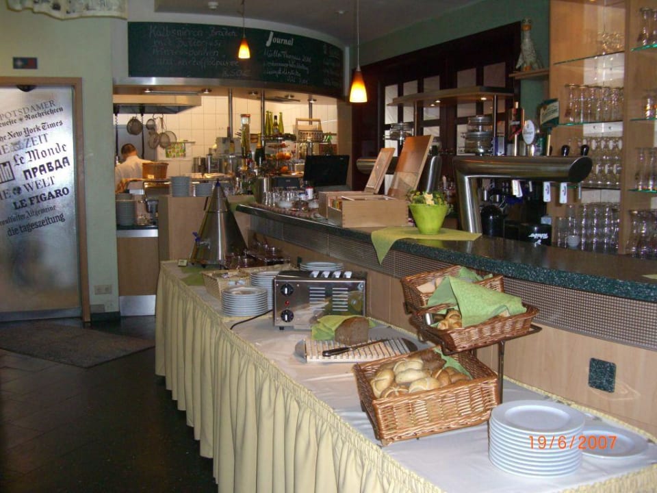 Frühstücksbuffet Hotel Ascot-Bristol