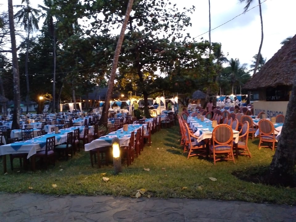 BBQ Abend Neptune Paradise Beach Resort & Spa
