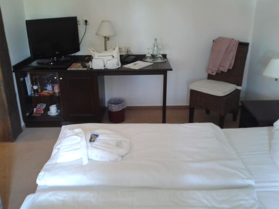 Schlosszimmer Hotel Wyndham Garden Quedlinburg Stadtschloss