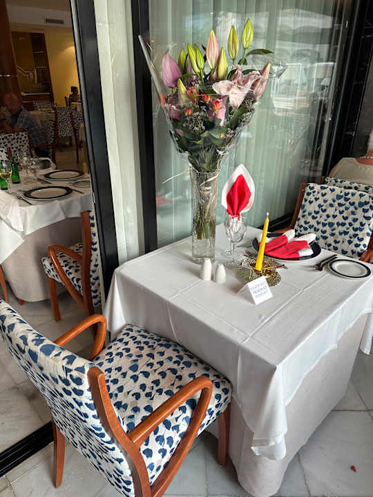 Gastro Hotel Serrano Palace