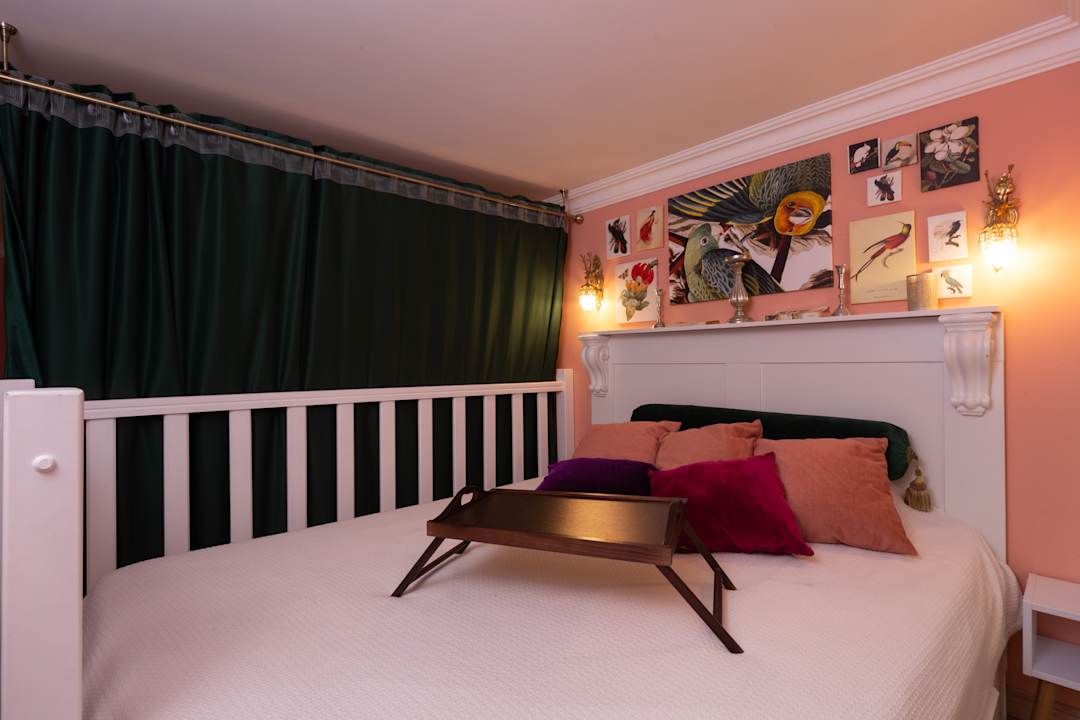 Zimmer Boutique apartments Mason in historical Odessa