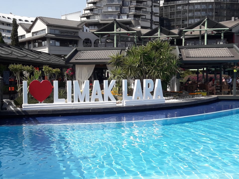 Außenansicht Limak Lara Deluxe Hotel & Resort