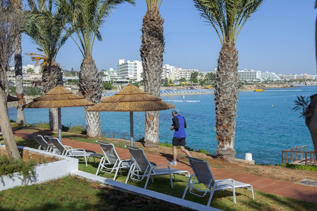 Garden Area TUI BLUE Nausicaa Beach