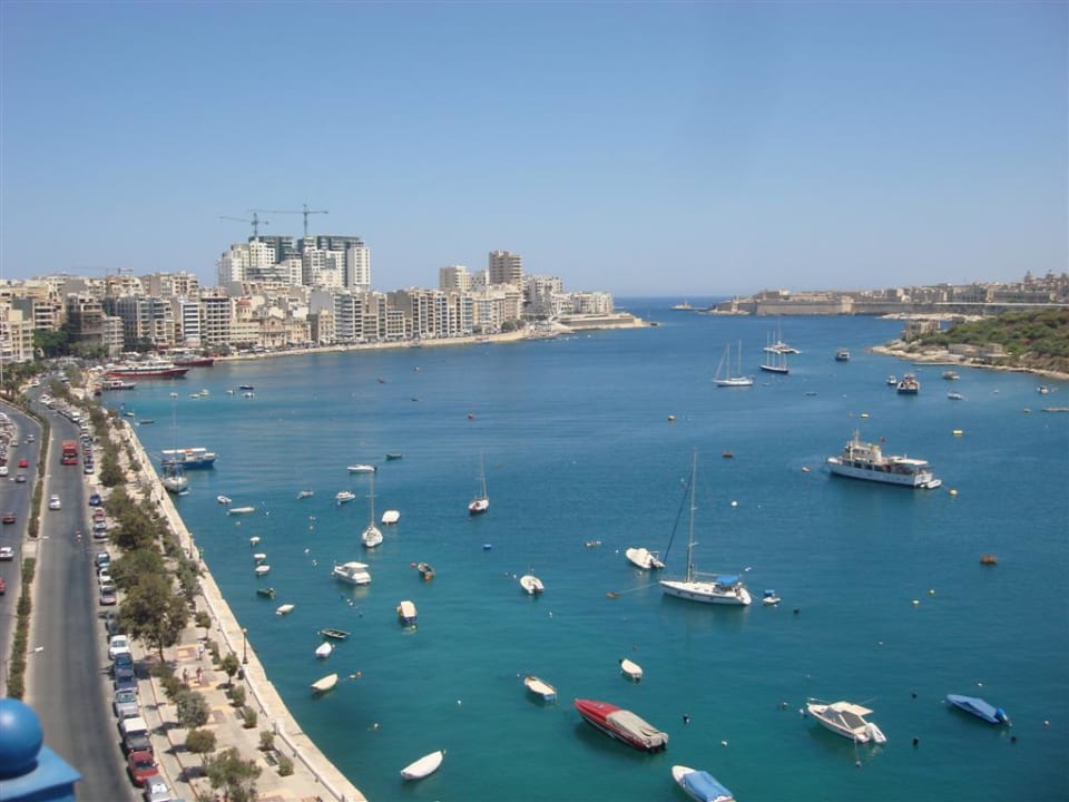 Ausblick vom Dach-Pool Hotel The Waterfront