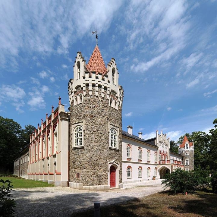 Věžička Hotel Chateau Herálec