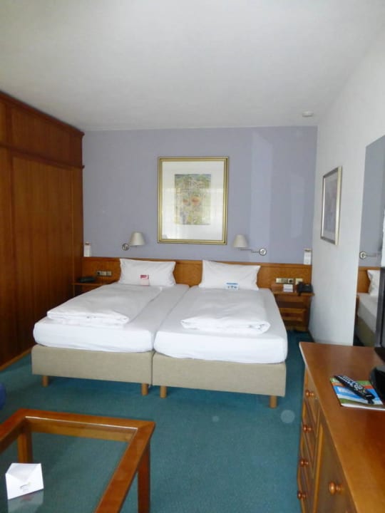 Кровать HYPERION Hotel Garmisch-Partenkirchen