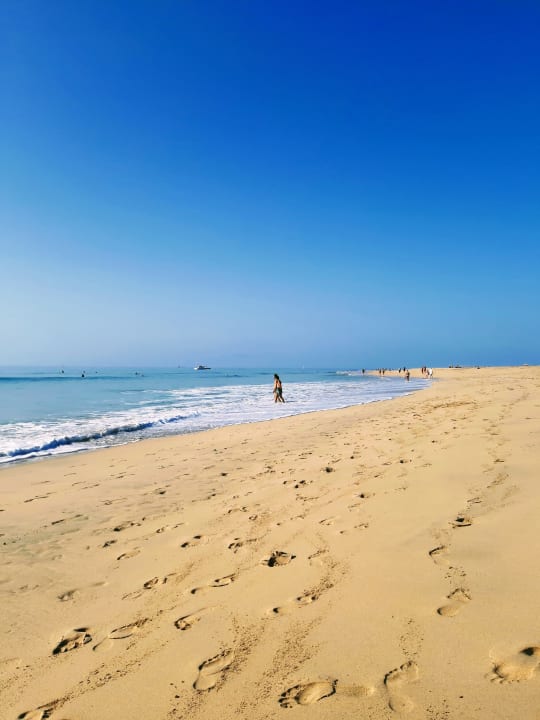 Strand R2 BUGANVILLA Hotel & Spa