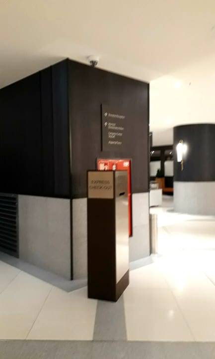 Lobby Sheraton Frankfurt Airport Hotel & Conference Center