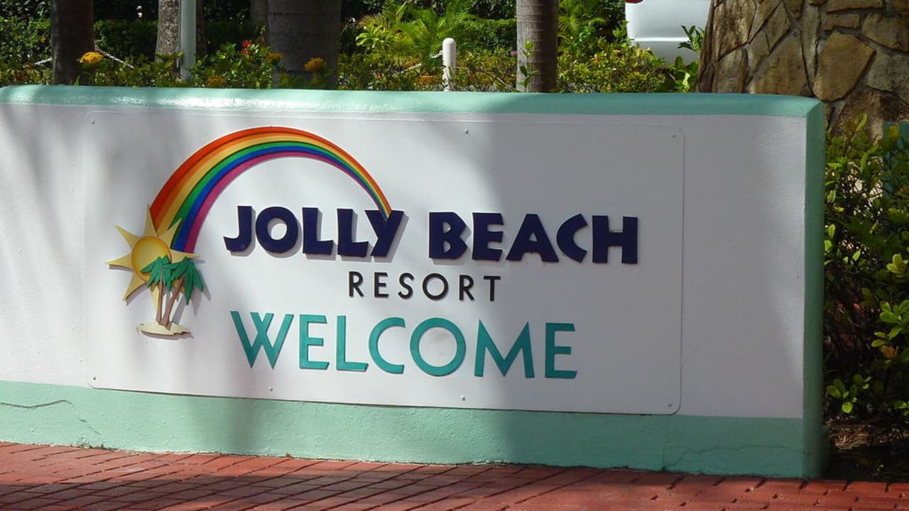 Eingangsschild Jolly Beach Resort