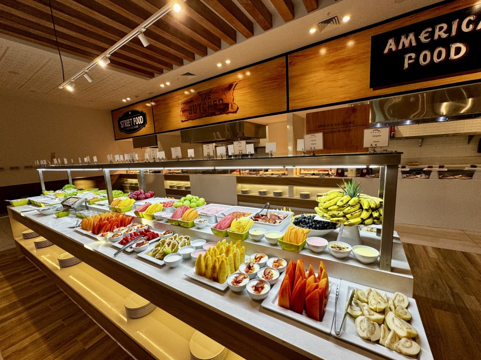 Gastro Serenade All Suites - Adults Only Resort