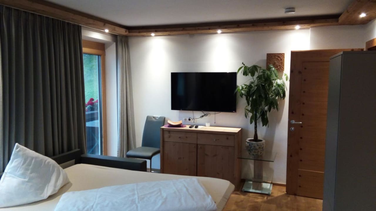 Zimmer Aparthotel Krösbacher