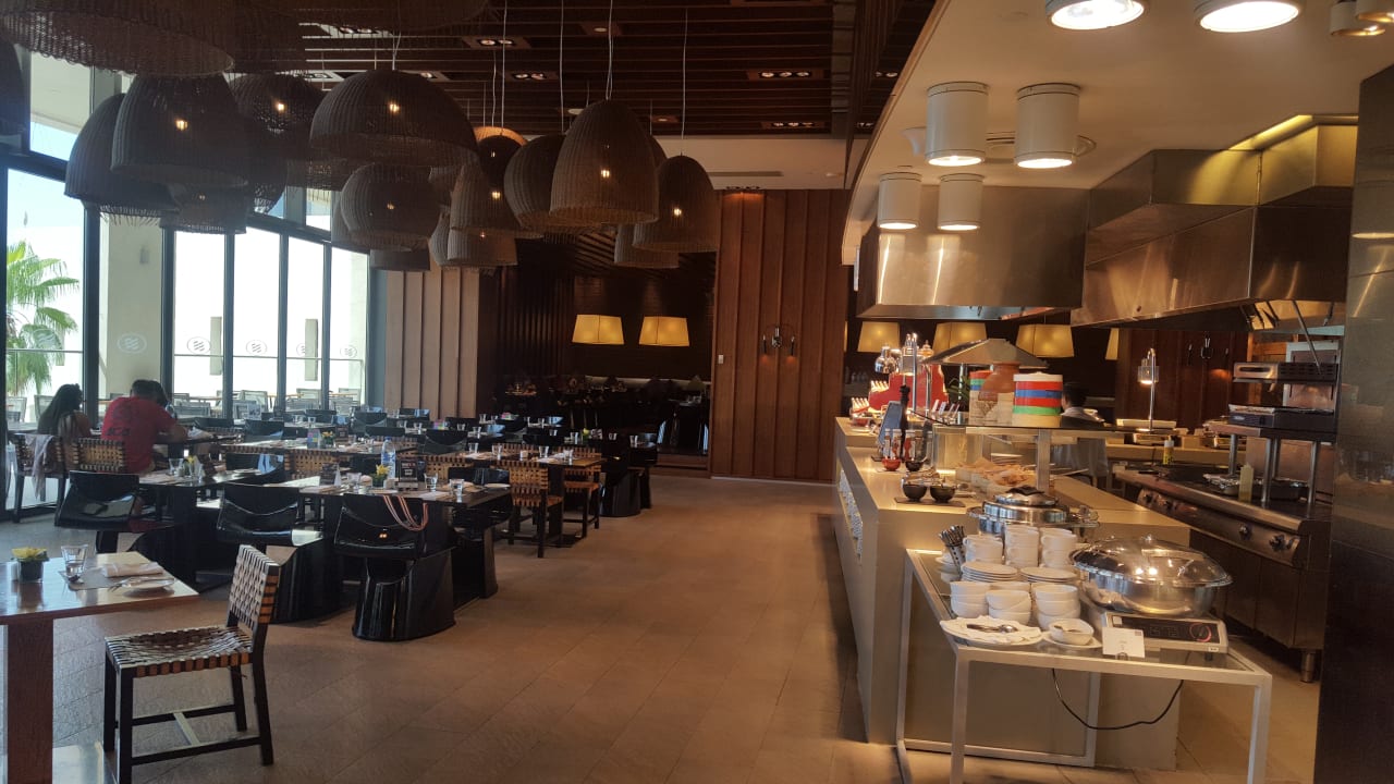 Gastro Crowne Plaza Hotel Yas Island