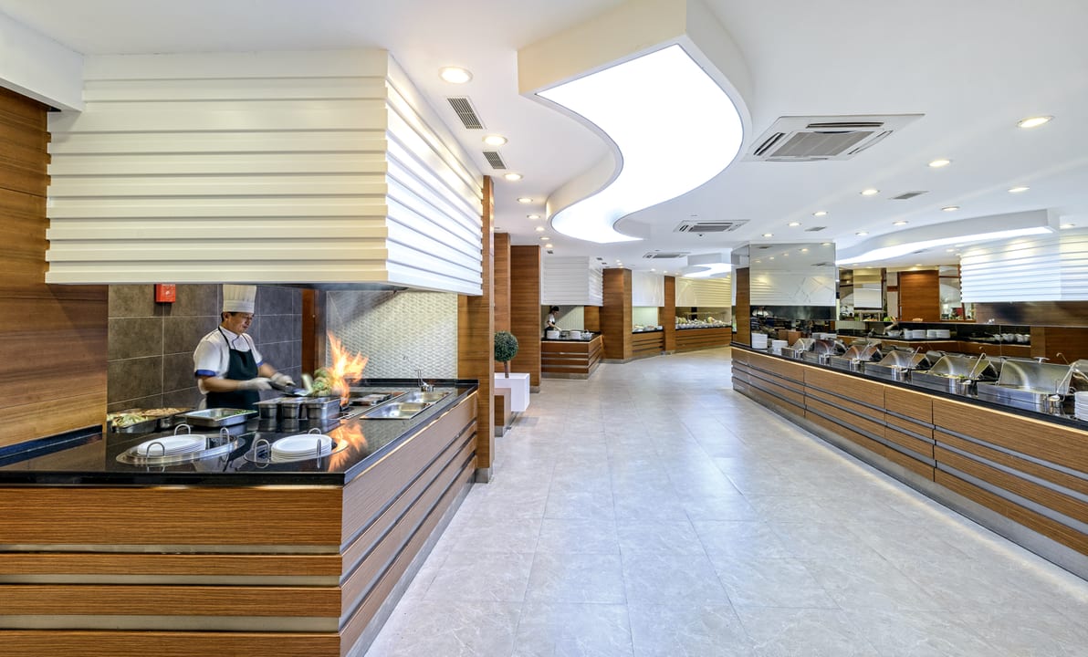 Restaurant VONRESORT Golden Coast