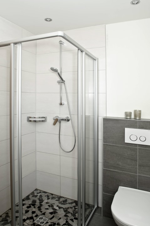 Bad (Ausstattung in sämtlichen Zimmern identisch) Gasthof Bacher