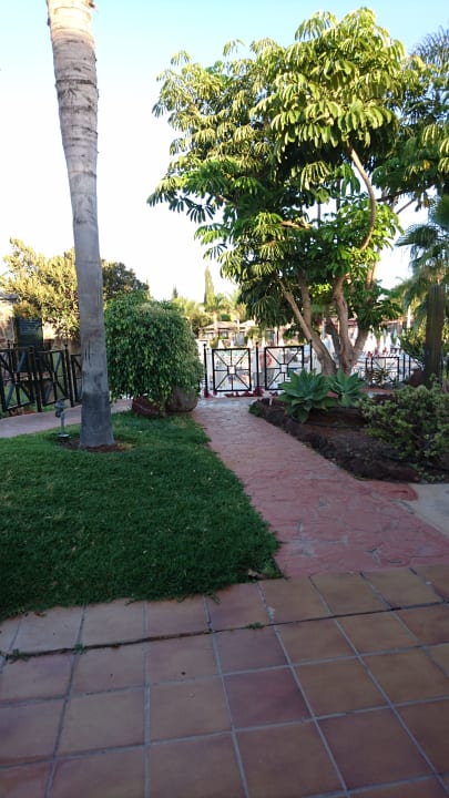 Gartenanlage allsun Hotel Esplendido
