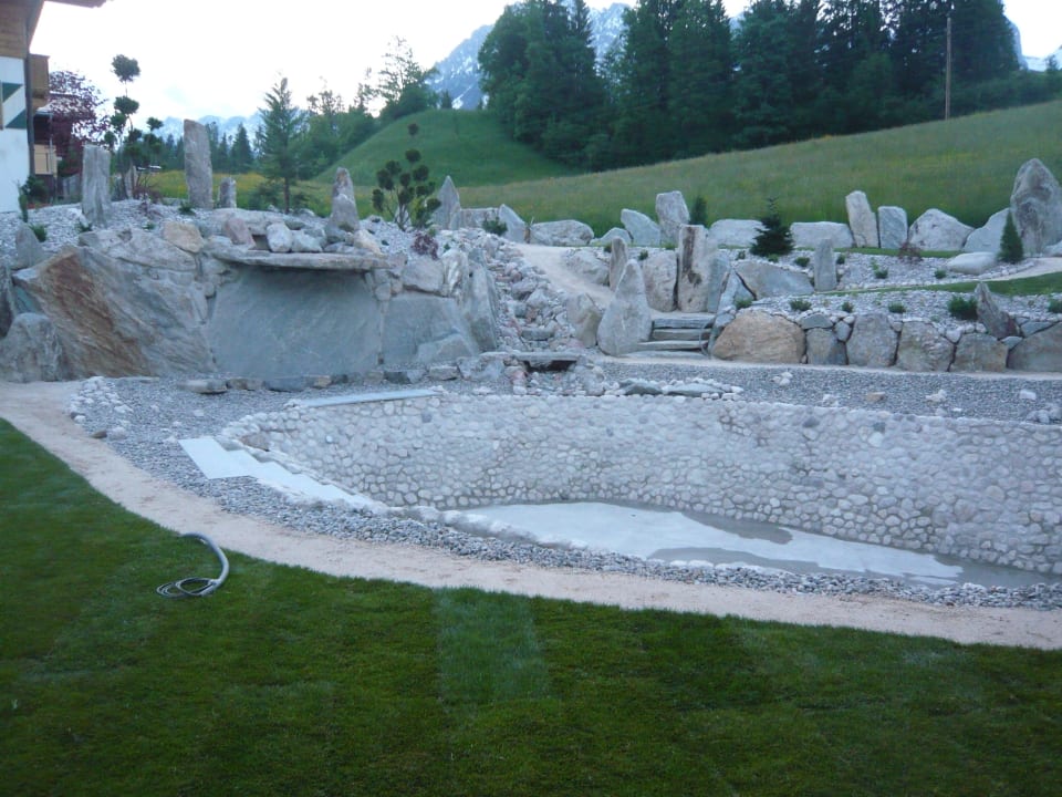 Pool im Bau Vitalhotel Sonnenhof