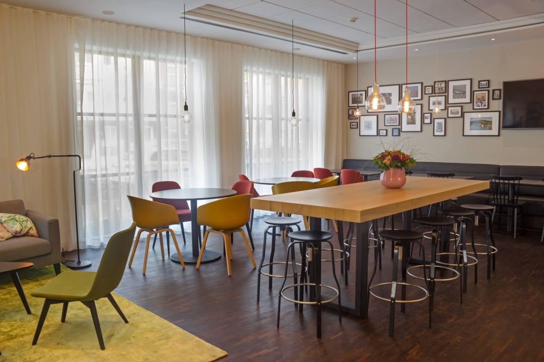 Lobby lounge Hotel Holiday Inn Express Hasselt