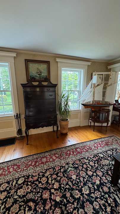 Zimmer Captain`s House Inn