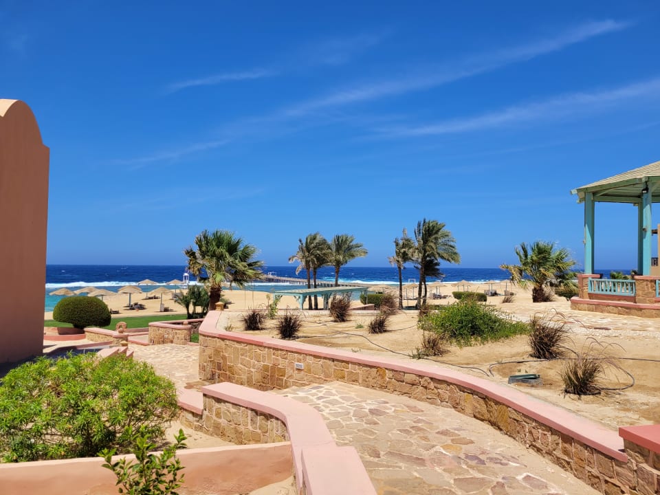 Ausblick Radisson Blu Resort, El Quseir