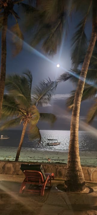 Ausblick Travellers Beach Hotel & Club