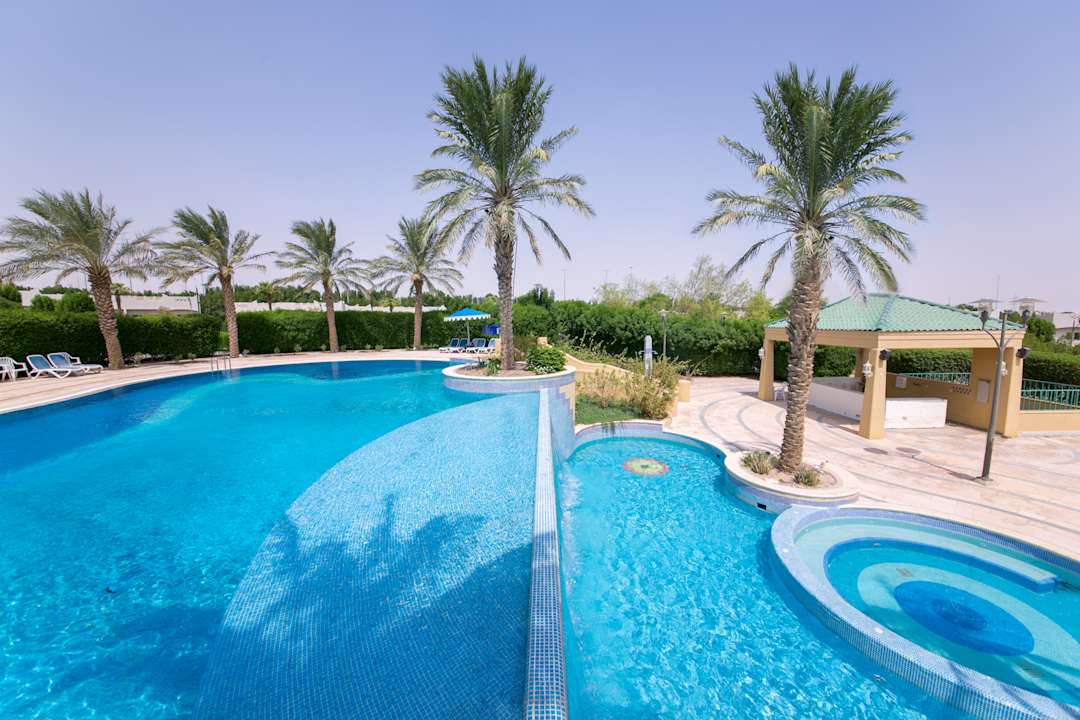 Pool Copthorne Al Jahra Hotel & Resort