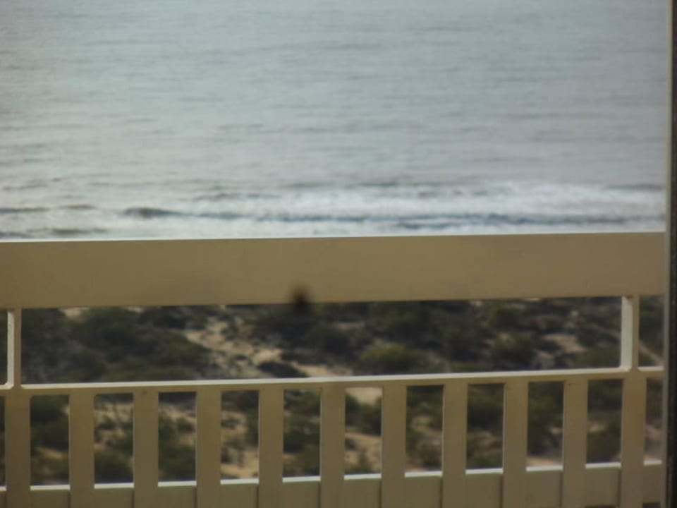 Zimmer Ozadi Altura Beach Resort