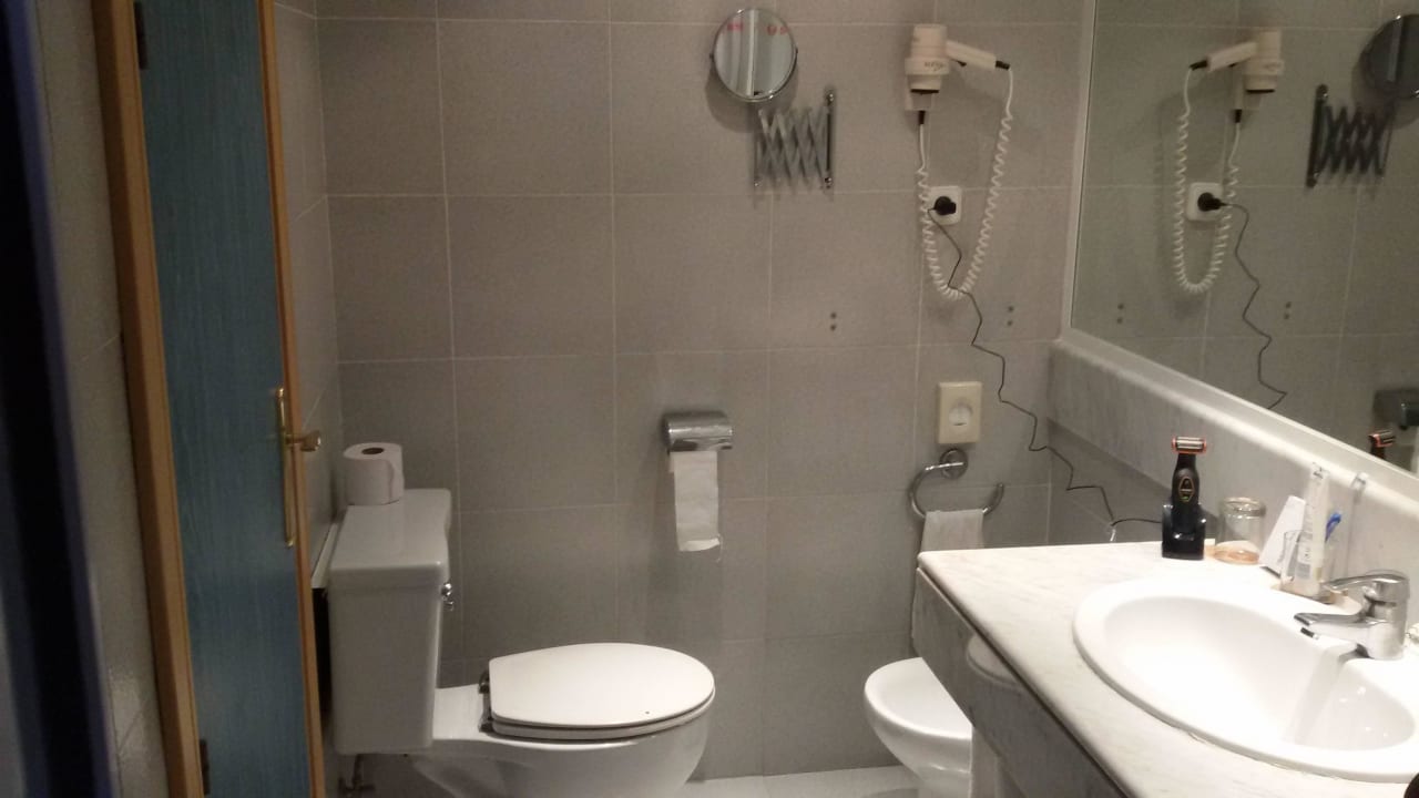 Bad Sol Milanos Pinguinos by Melia