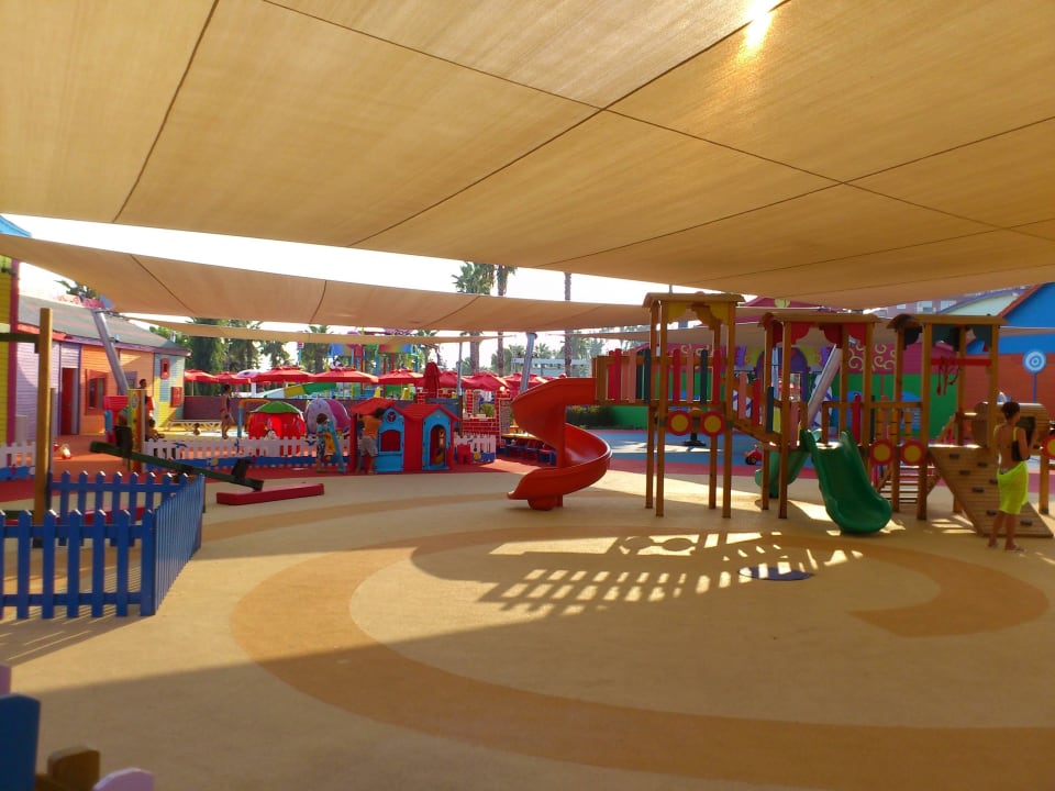 Детская площадка IC Hotels Santai Family Resort