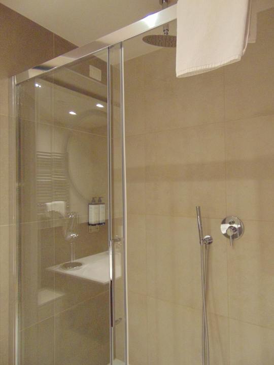 Zimmer Mercure Almaty City Center