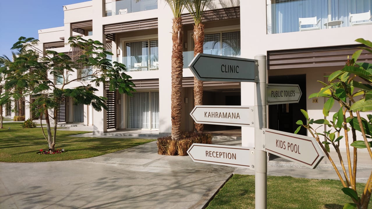 Außenansicht Steigenberger Resort Ras Soma