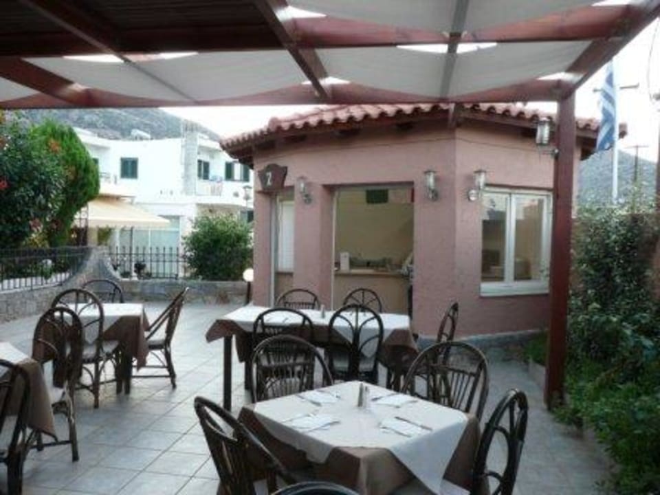Terrasse mit Pizzeria Eurohotel Katrin Hotel & Bungalows