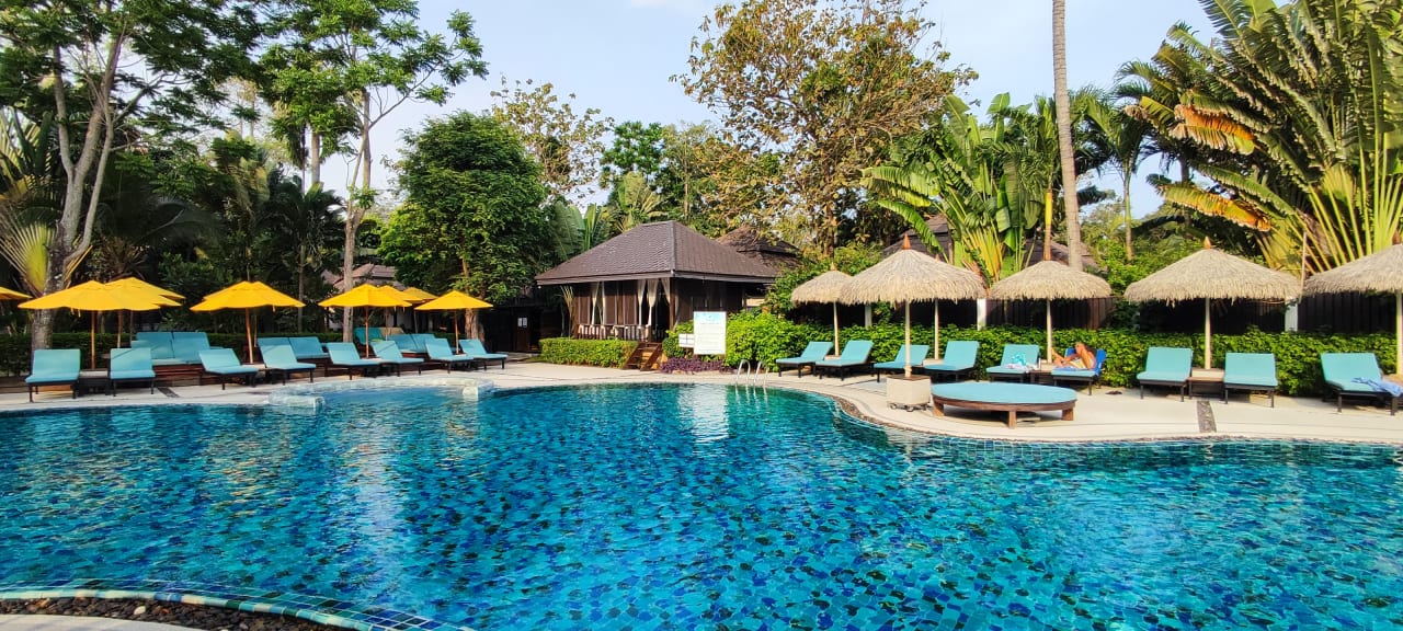 Pool NH Collection Samui Peace Resort