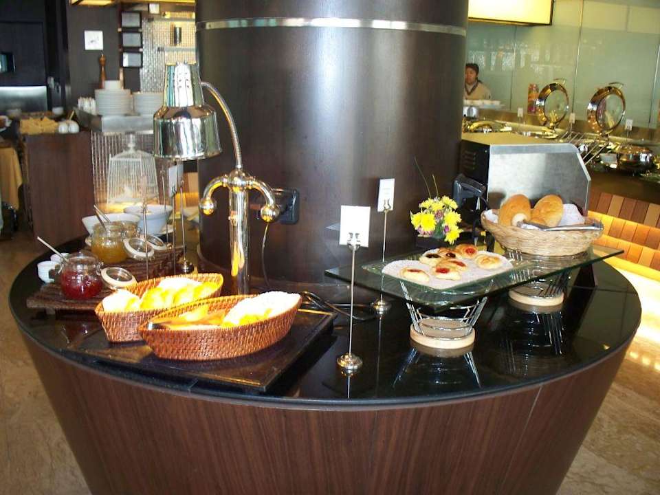 Frühstücks-Buffet Novotel Chumphon Beach Resort And Golf