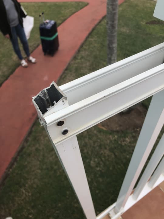 Sehr scharfe Kanten Sol Hicacos Varadero