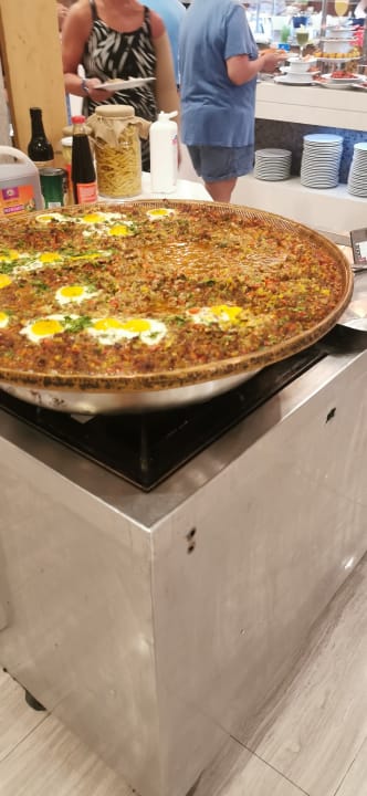 Gastro The Sense Deluxe Hotel