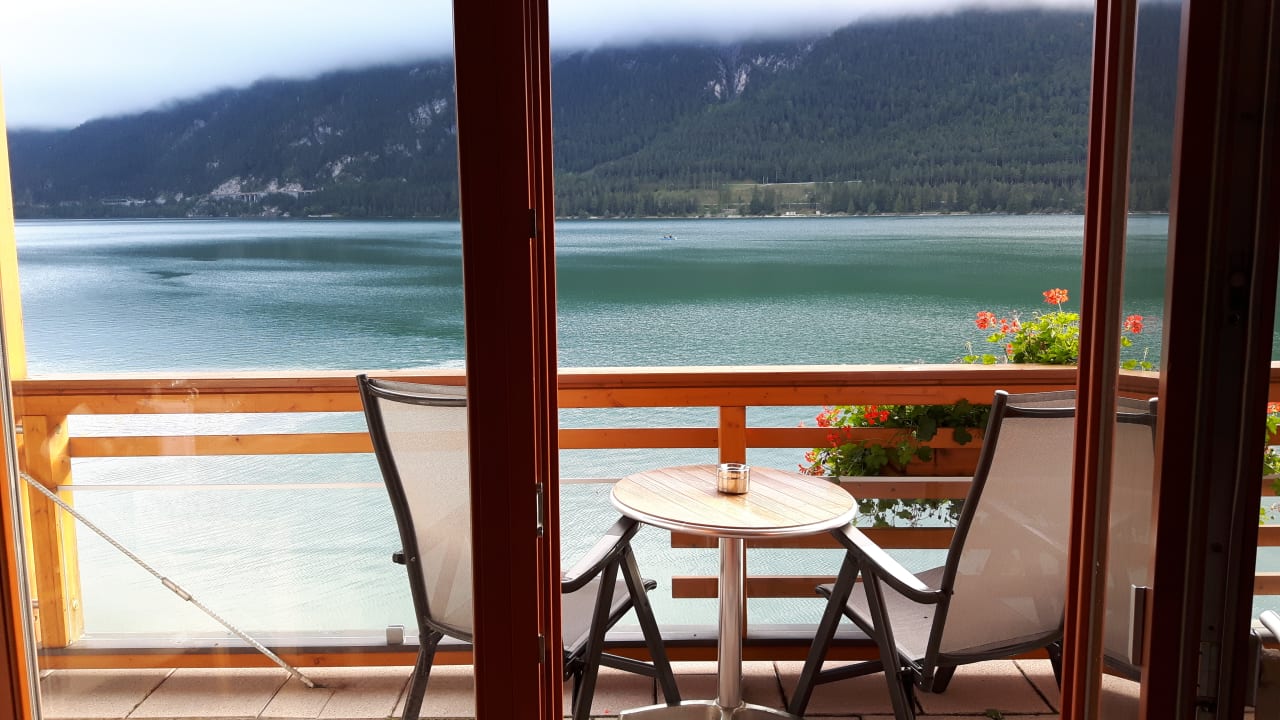 Ausblick aja Fürstenhaus am Achensee