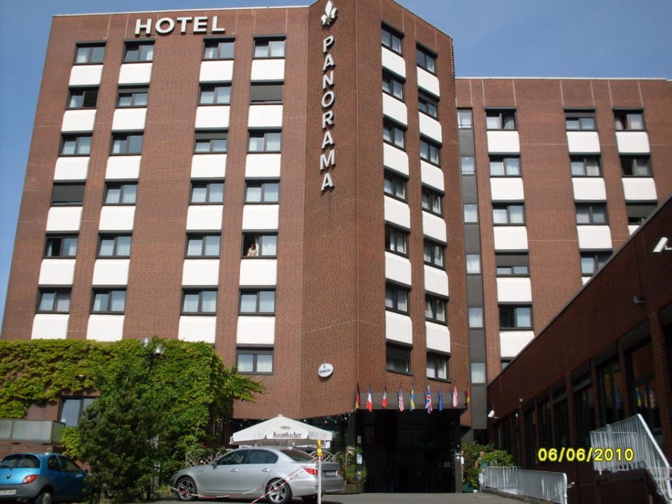 Haupteingang  Hotel Panorama Hamburg-Billstedt