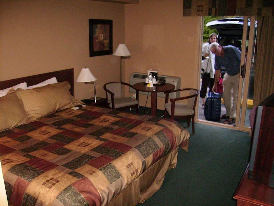 Zimmer im Days Inn Kingston Ramada Kingston Hotel and Conference Centre