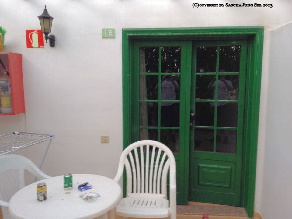 Bungalow Terrasse / Eingangsbereich ( Sep. 2013 ) Hotel Hyde Park Lane