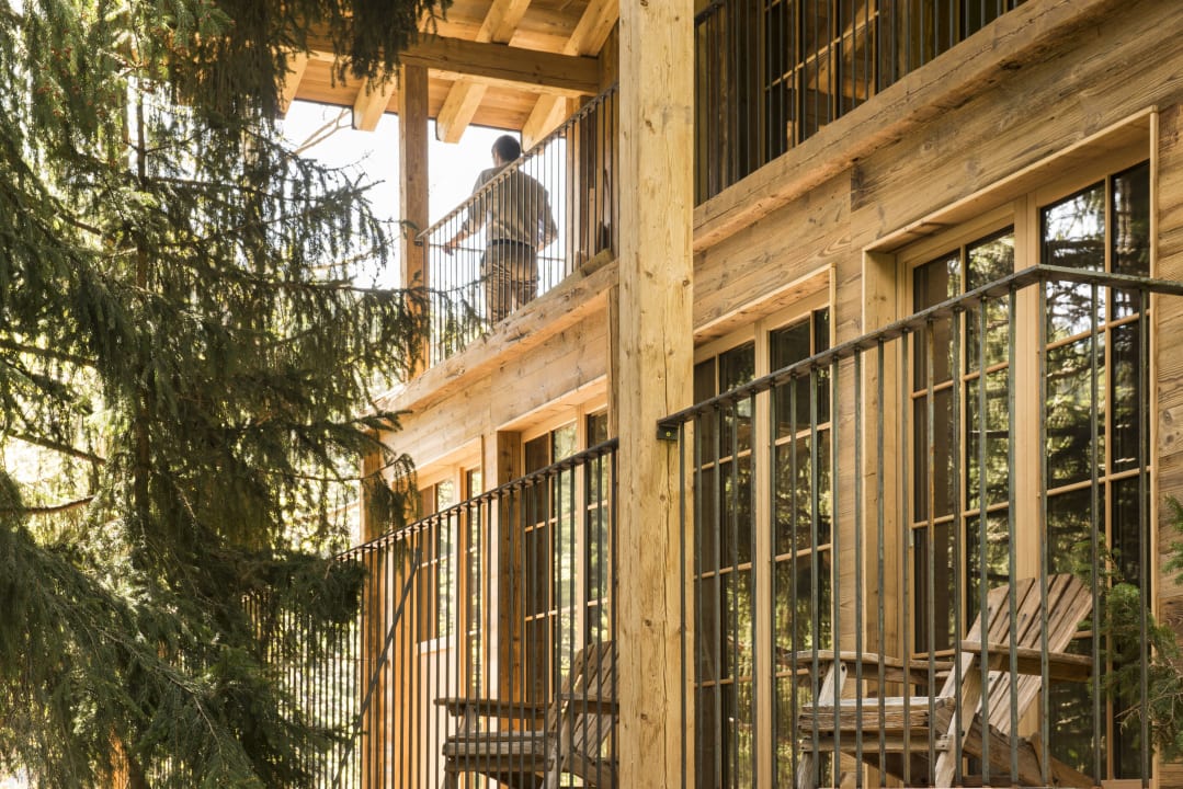 Ein- oder zweigeschossige Baumhäuser: im San Lui San Luis Hotel & Lodges