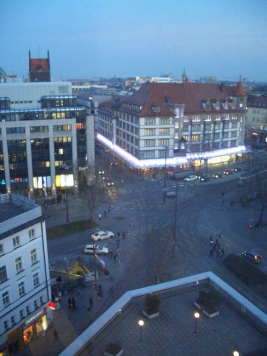 Ausblick aus der 8. Etage NH Collection München Bavaria